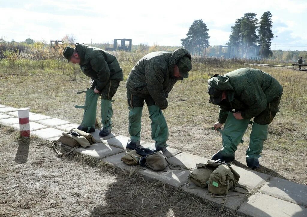 Военные сборы. Подготовка мобилизованных. Утин потребовал совершенствовать вооружения для Российской армии.