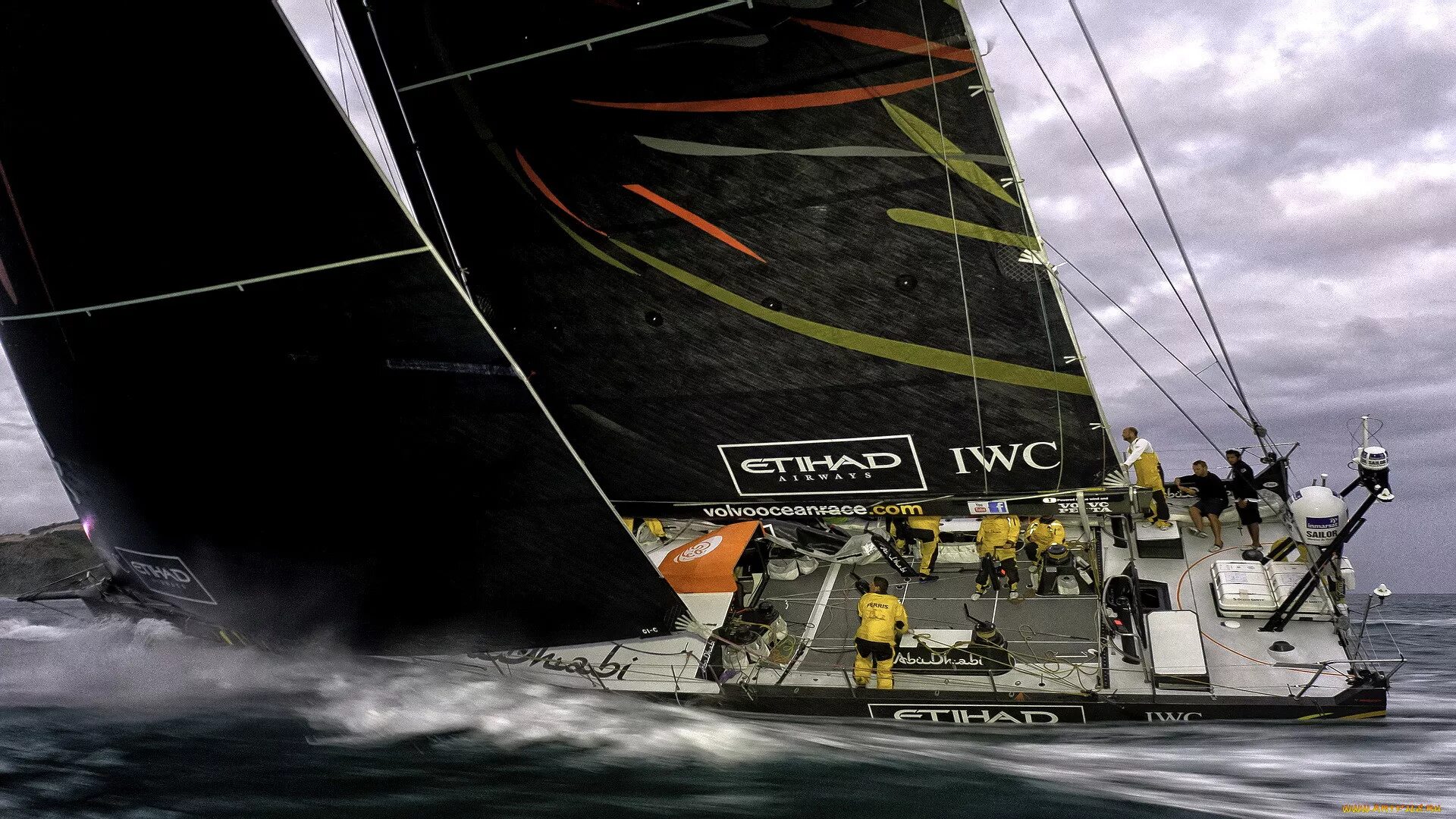 Ocean speed. Парусная регата обои volvo ocean race. яхты вольво оушен рейс шторм в хорошем разрешении. фото спорт корабля с боку. ocean race wallpaper 4k.