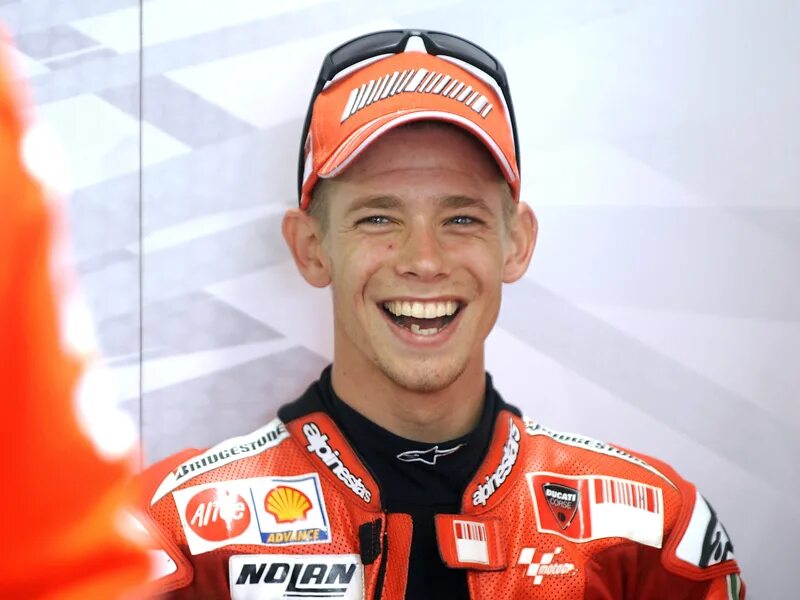 Кейси стоунер. Кейси стоунер мотогонщик. Джеймс стоунер. Чёрный дукати 27 кейси стоунер. Кейси стоунер.