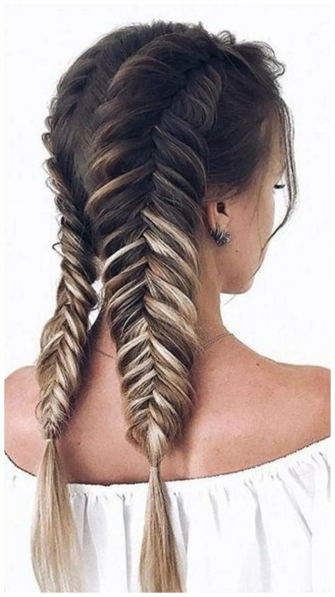 Колосок прическа для девочки. Девочка с косичками. Включи косички. Включи косички. Колосок прическа.