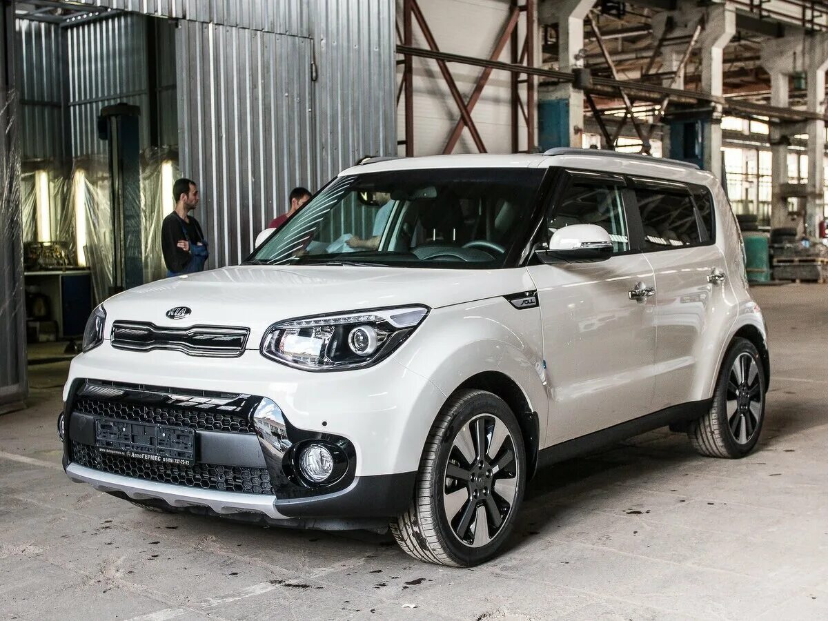 Soul белый. Киа соул 2016 белая. Kia Soul 2018. Киа соул 2018 белый. Kia соул 2018.