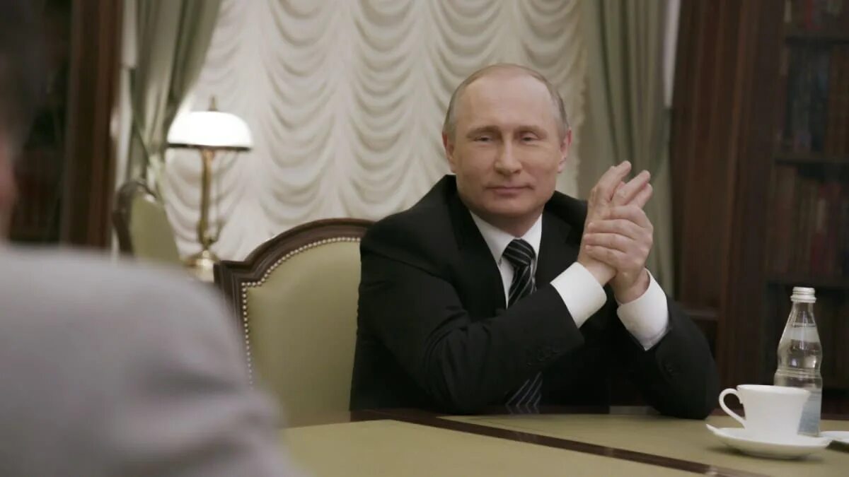 Оливер стоун интервью. Интервью Путина с Оливером Стоуном.