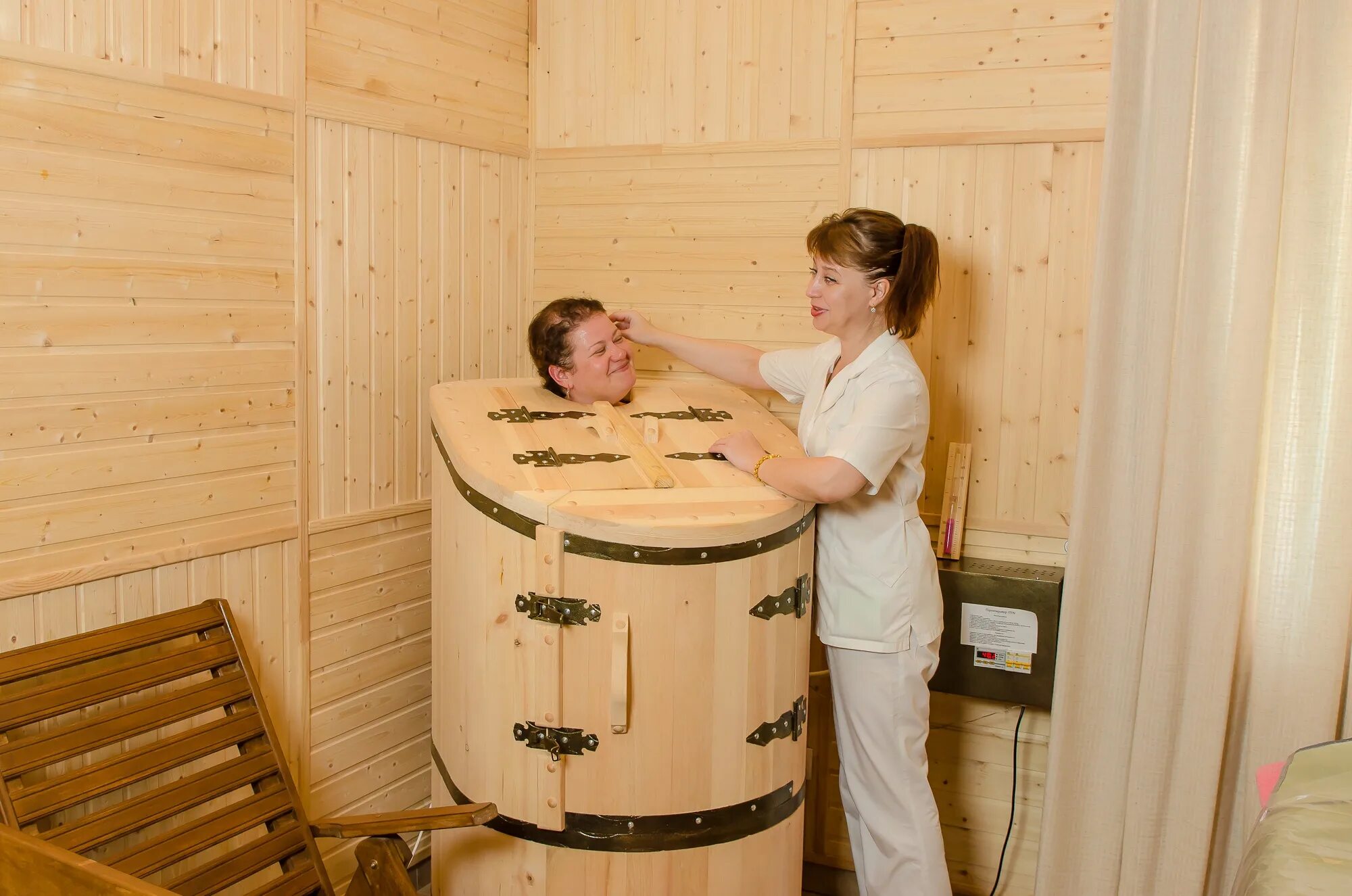 Реклама кедровой бочки. Фитобочка показания и противопоказания. Фитобочка для чего. Реклама кедровой бочки. Фитобочка фитосауна.