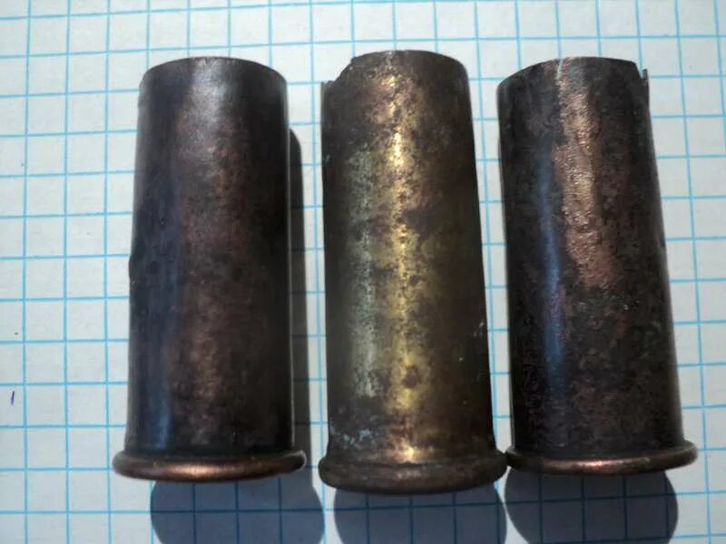Гильза вс-80. Гильза от патрона. Гильза латунь 1/2. Изделия из гильз патронов. Мелкокалиберная гильза ранняя.