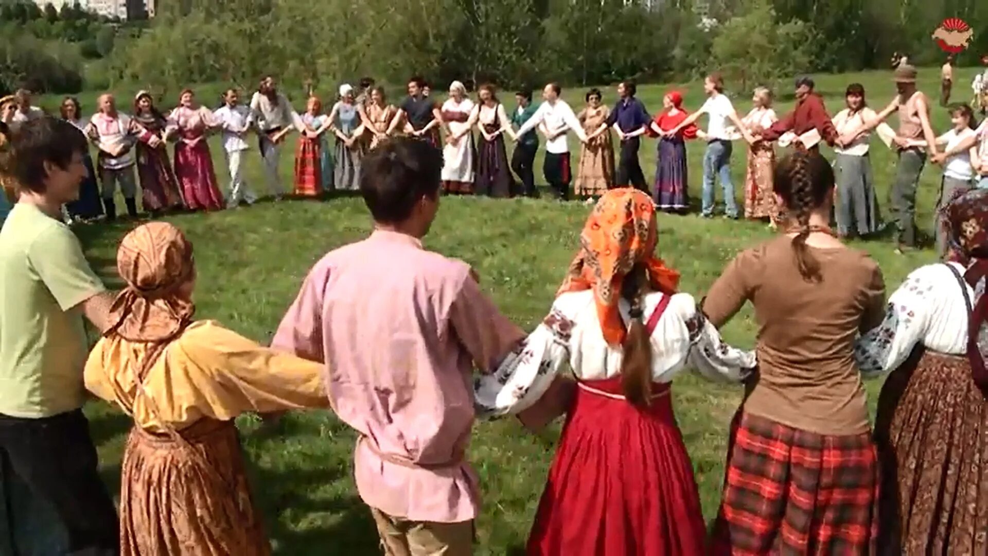 Песни игры пляски. Хоровод. Русский народный хоровод. Славянские пляски. Хороводы на Руси.