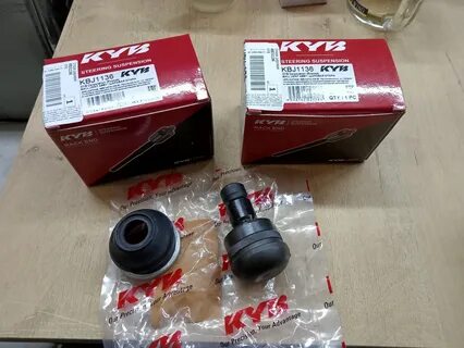 Сегодня поставил шаровые KYB KBJ1136 ценой по 650 р за штуку, внешне сделан...