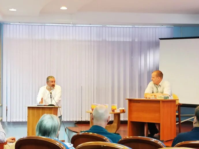 Абазинская црб. Поликлиника им ремишевской абакан. Больница имени ремишевской. Республиканская больница ереван. Ркб ремишевской.