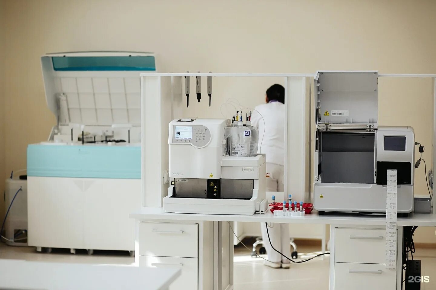 Екатерининская клиника детский стационар. Клиника екатерининская в краснодаре, ул. Клиника екатерининская краснодар герцена 265/2. Герцена 265 2. Екатерининская больница краснодар.