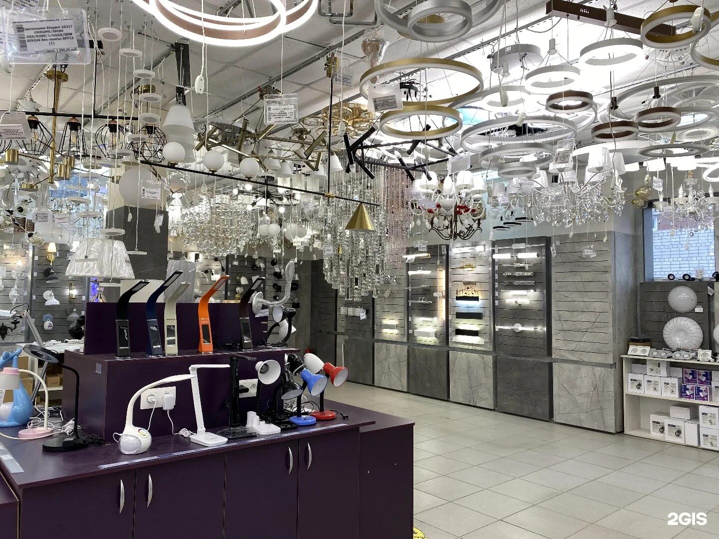 магазины светильников адреса. свет магазин светильников. магазин света в санкт петербурге. магазин люстр. магазин светильников спб.
