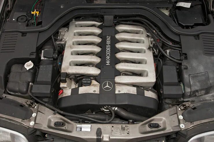 Мерседес s600 v12 двигатель. Мерседес с 600 мотор w12 6.0. Mercedes w140 s600 v12 engine. Мотор 140 s600. W140 s600 v12