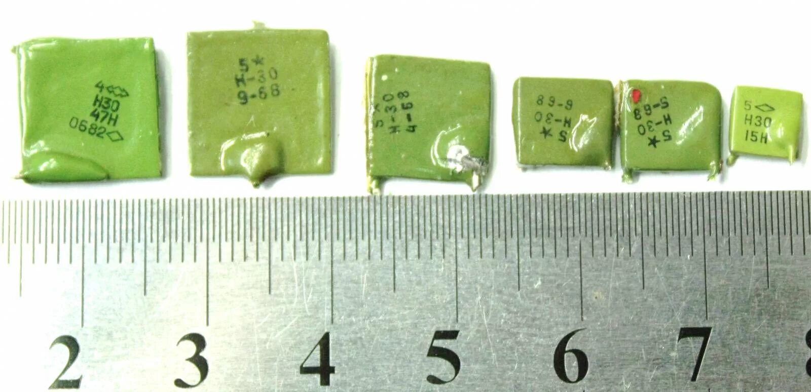 15 9 х 30. Конденсатор км 5м. Конденсатор км4 зелёный. Конденсатор КПС-05. Палладий зеленые конденсаторы.