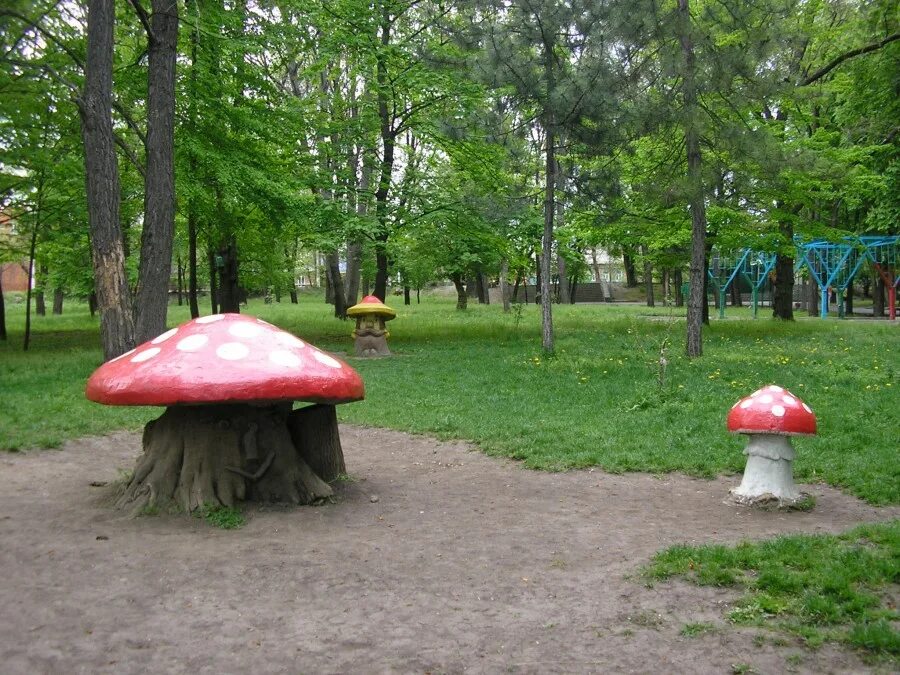 парк октябрьской революции ростов. парк октября ростов. парк имени октября. октября + ростов. парк революции ростов на дону.