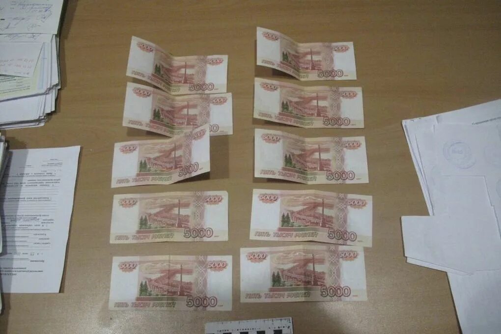 Колония 19 красноярск. Новости красноярска взятка. Новости красноярска взятка. 500 тысяч рублей фото. Уголовное дело.