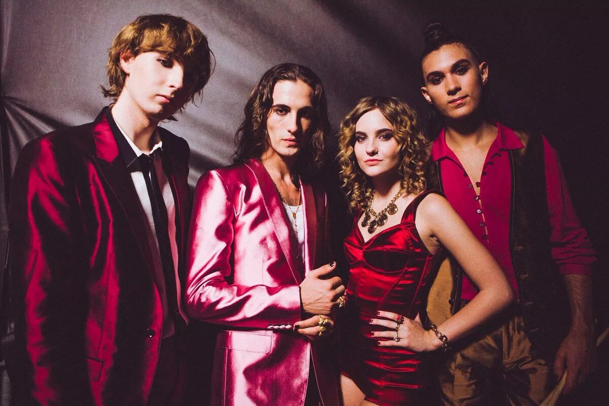 Maneskin. Группа måneskin. Группа maneskin. Манешкин солист. Damiano david maneskin.