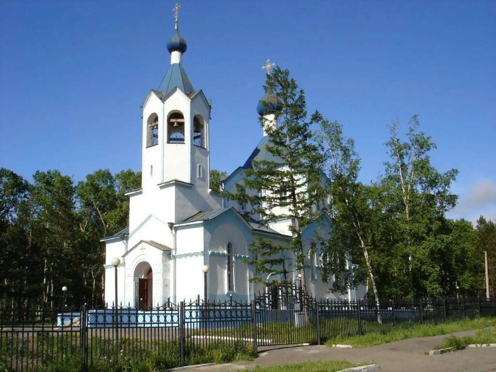 Почта николаевск на амуре. Николаевск на Амуре. Николаевск-на-Амуре Хабаровский край. Николаевск на Амуре храм. Николаевск Хабаровский край.