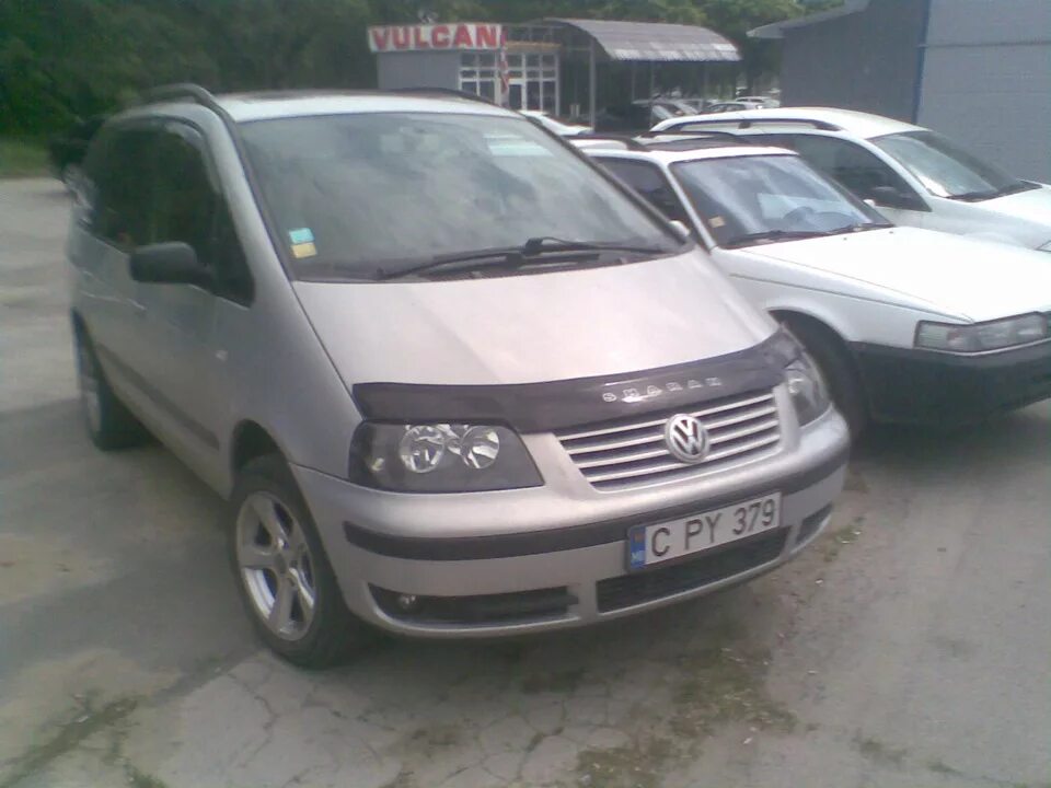 Volkswagen sharan 2001 год. Фольксваген Шаран 2003г. Фольксваген Шаран 2001. Тюнинговый Фольксваген Шаран 1997г. VW Sharan 2000г фара.