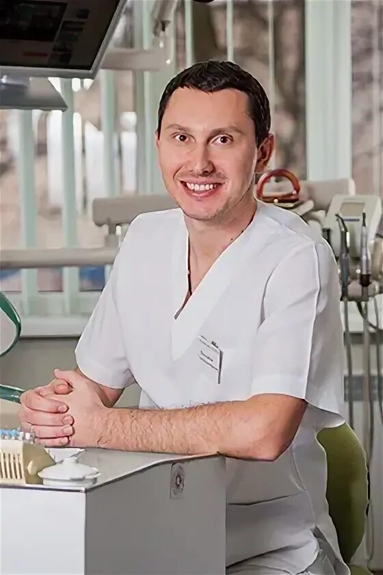 Стоматолог рейтинг отзывы. Владимир Масалаб. Виталий Владимирович стоматолог.