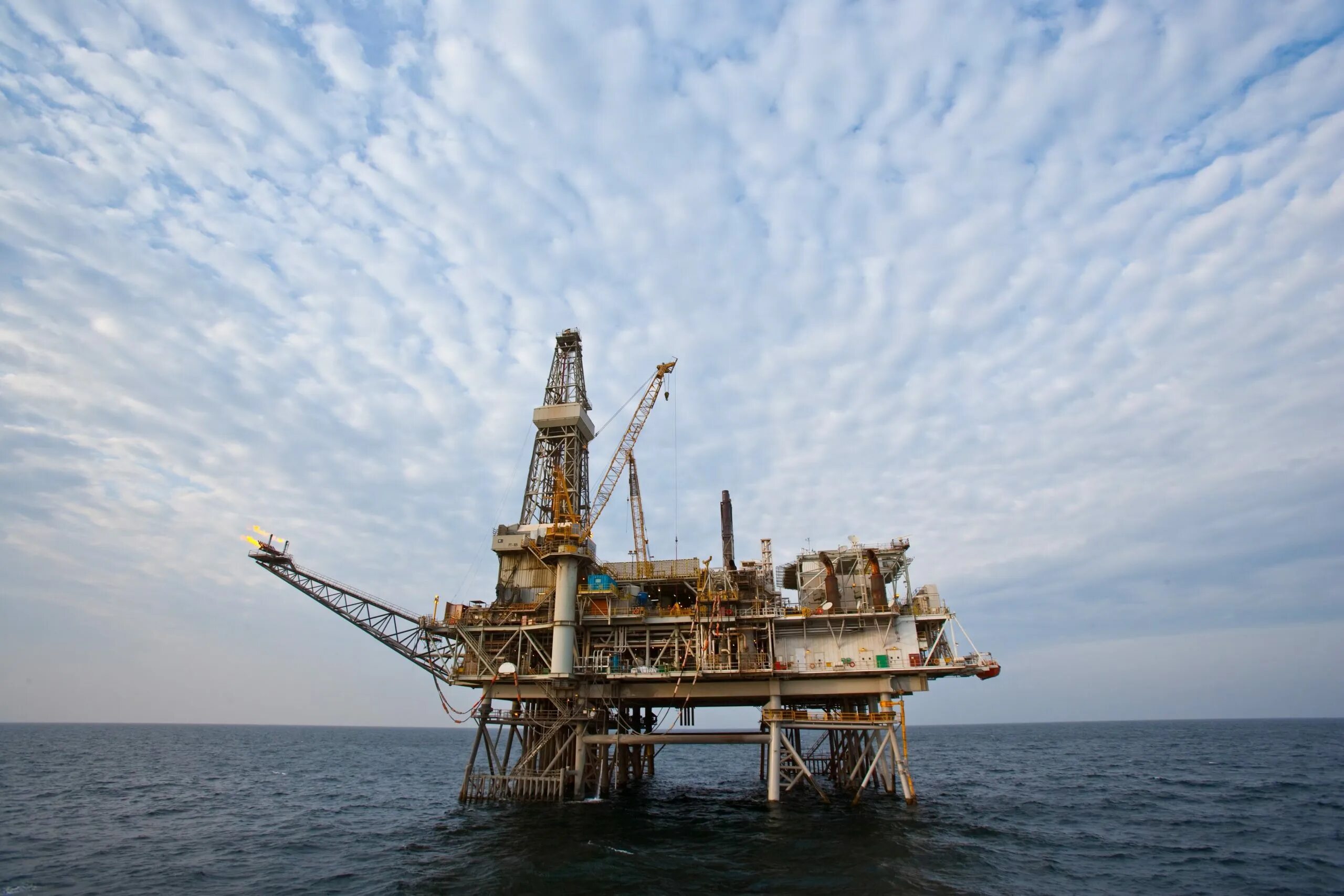 Месторождения азербайджана. Месторождения азербайджана. Нефтедобыча в азербайджане. Гюнешли баку. Месторождения азербайджана.