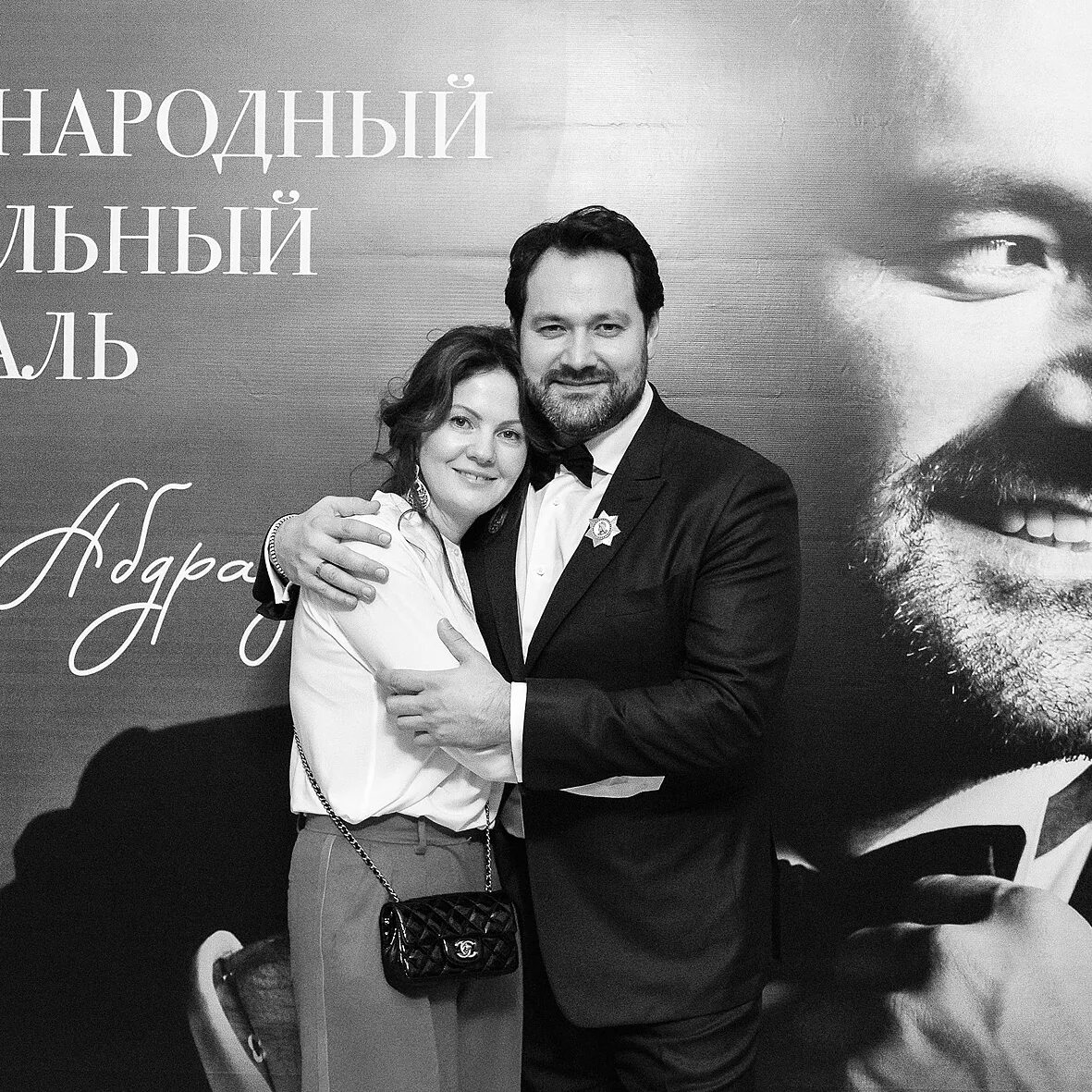 Эльдар абдразакова биография и личная жизнь дети Певец ильдар абдразаков национальность