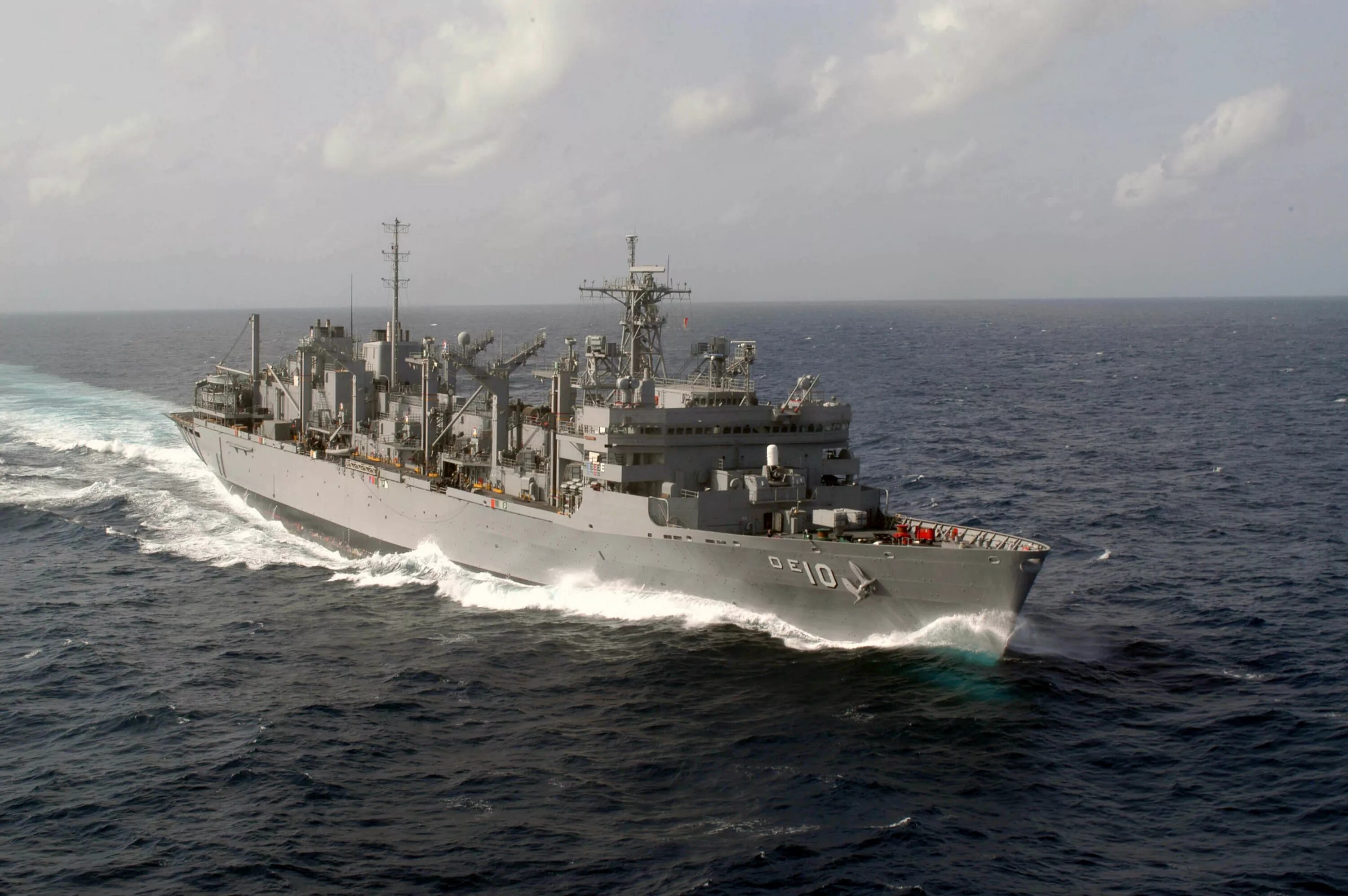 Uss atlanta. Pt boats: knights of the sea. Корабль usns arctic. Faster combat. Uss seattle (aoe-3) вооружение.