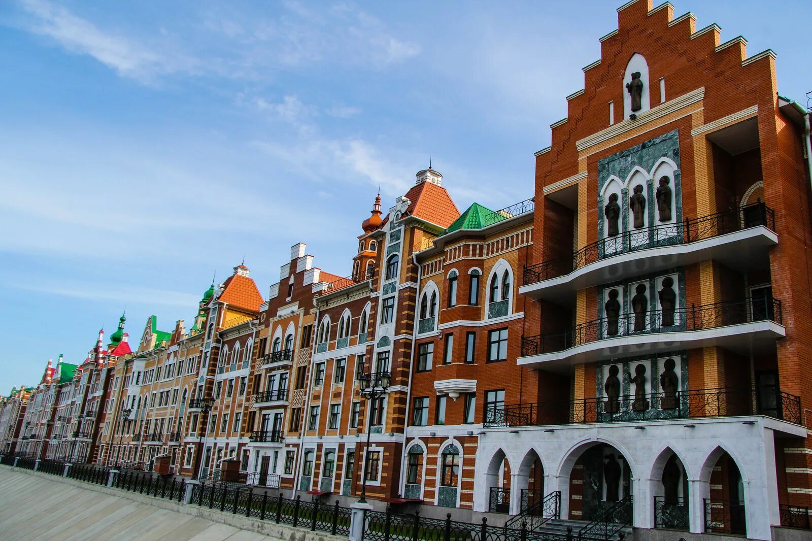 Йошкар ола центр. Йошкар-ола европейская набережная. Работа в йошкар оле центр. Aterus йошкар ола. Марий эл столица республики йошкар-ола 2020.