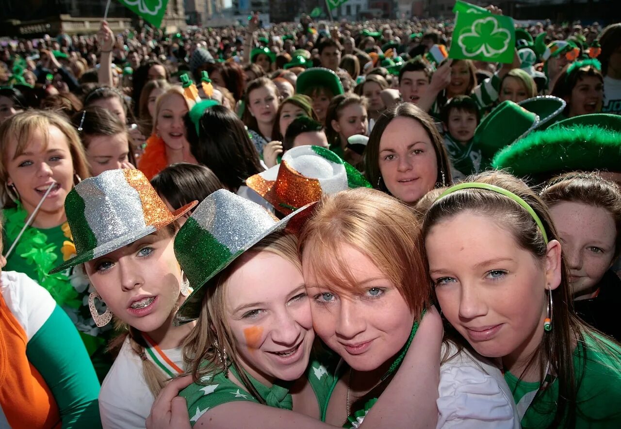 Община в ирландии. Дублин люди. Ирландия Дублин люди. Ирландия и ирландцы. Современные ирландцы.