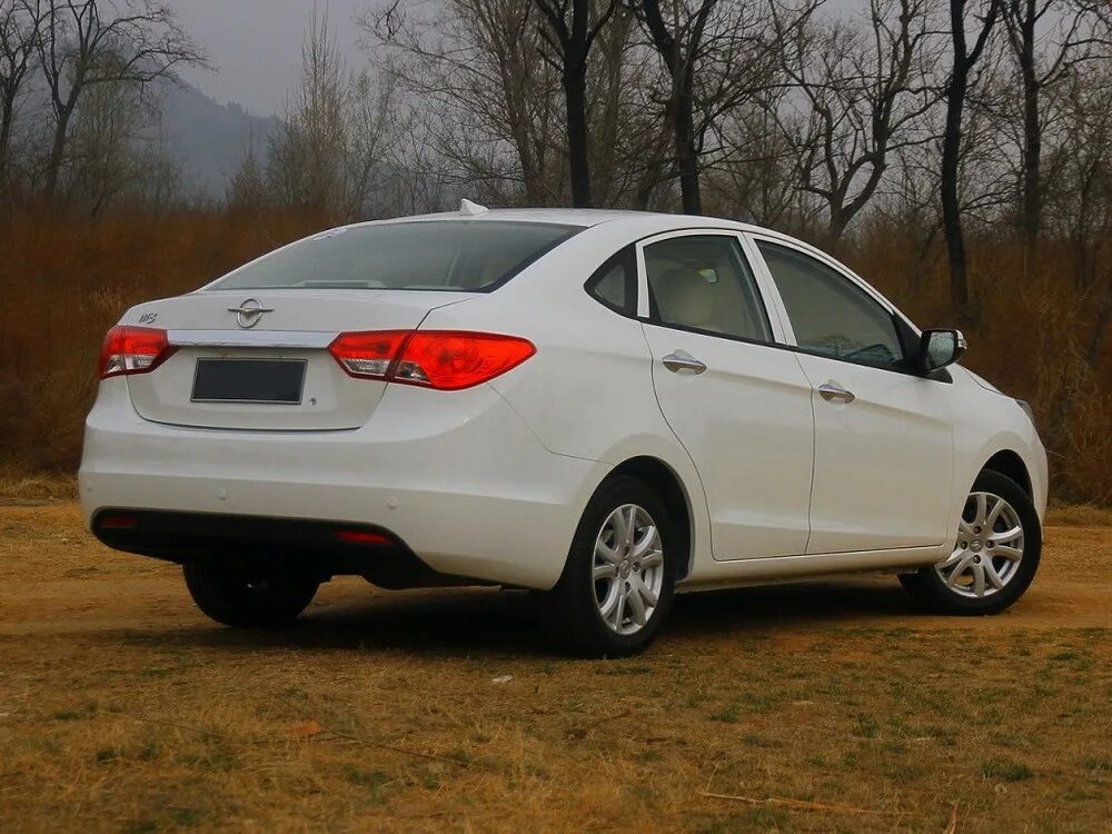 Haima m3 рестайлинг. Машина хайма м3. Haima m3. Хайма м3 2014. Хайма м3 фото.