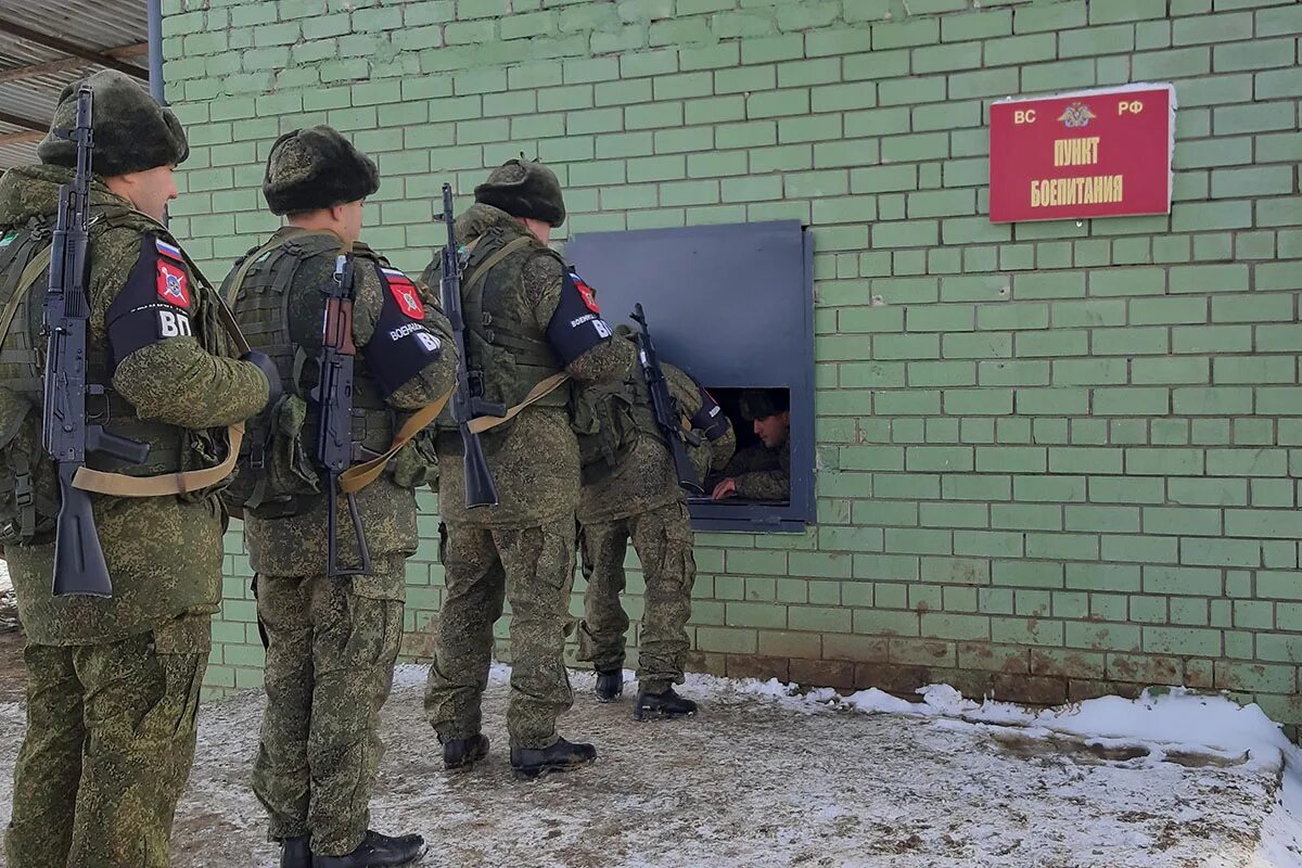 Южный выполнять. Военная полиция махачкалинского гарнизона. Военная полиция. Российская Военная полиция. Страж порядка Военная полиция.