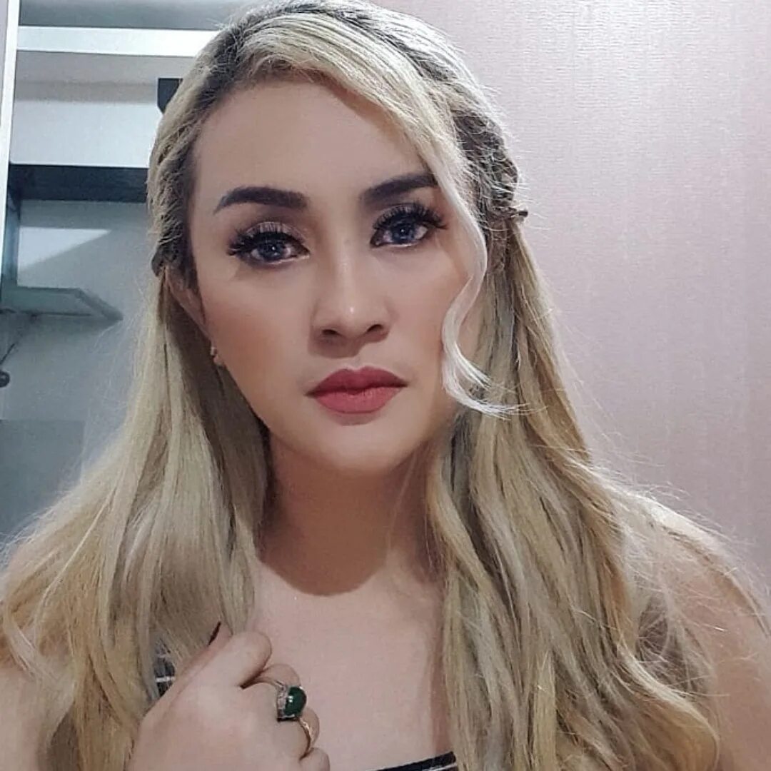 Lia itzy 2020. Лиа кпоп. Itzy селфи. Itzy лиа. Itzy лиа.
