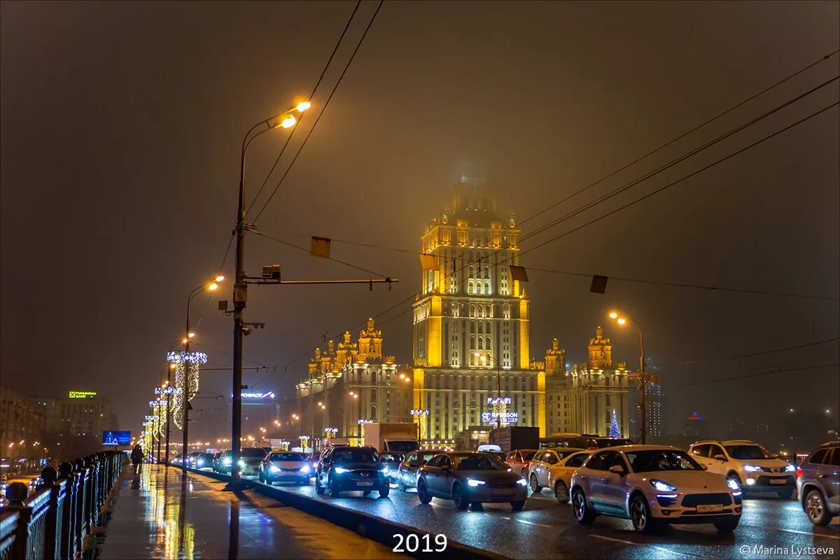 Москва 2009 год фото. Картинки на рабочий стол первый снег в городе. Ноябрь 2009 москва. Новогодняя москва 2009. Ноябрь 2009 москва.