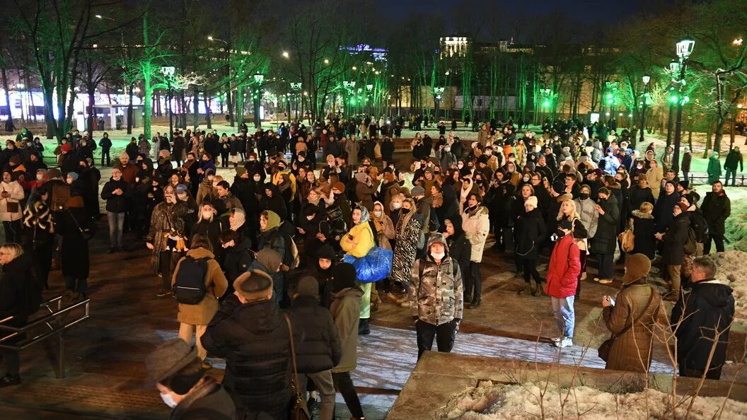 Митинг в Москве. Митинг в Москве вчера. Демонстрация в Москве. Митинг 25 февраля