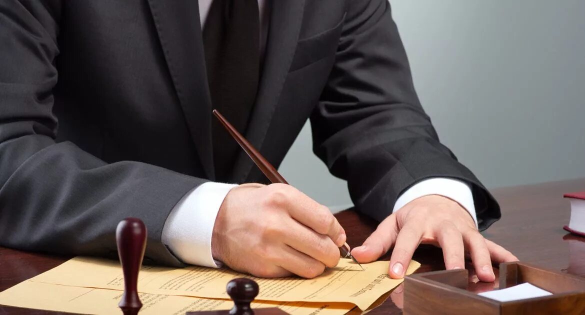 сделка у нотариуса. нотариат. тарифы нотариуса. оплата нотариальных услуг. нотариус.