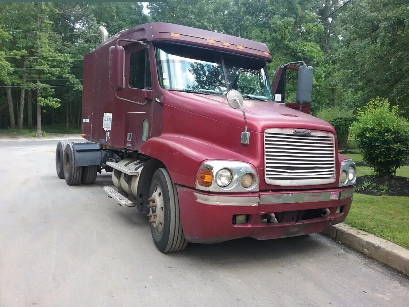 Фредлайнер центури 2000г. Фредлайнер flc 120. Фредлайнер 2002. Freightliner century 120. Фредлайнер центури 120.