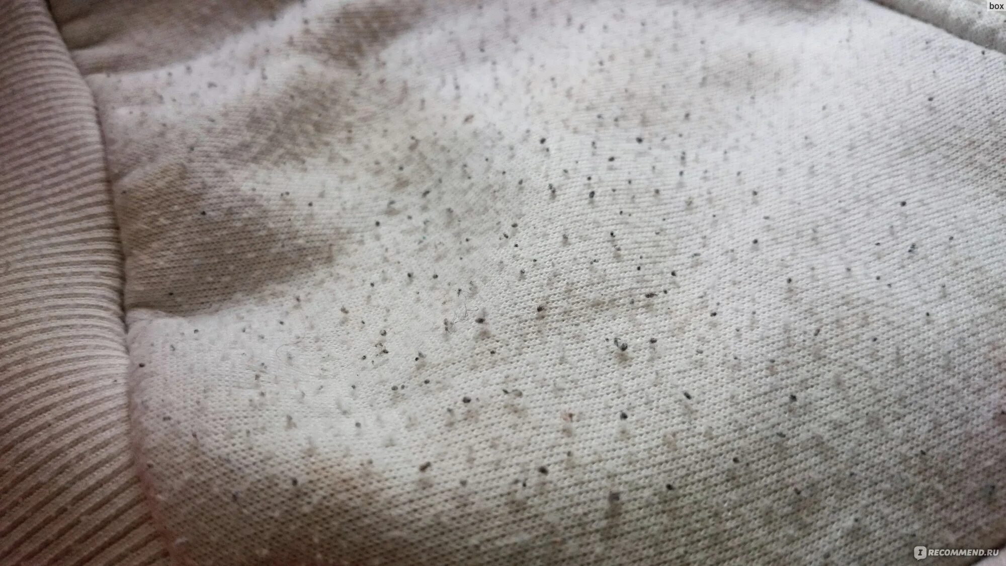 Машинка для убирания катышек. Трикотажное полотно. Расческа от катышков. Щетка от катышков на одежде. Какой ткань не катышками.