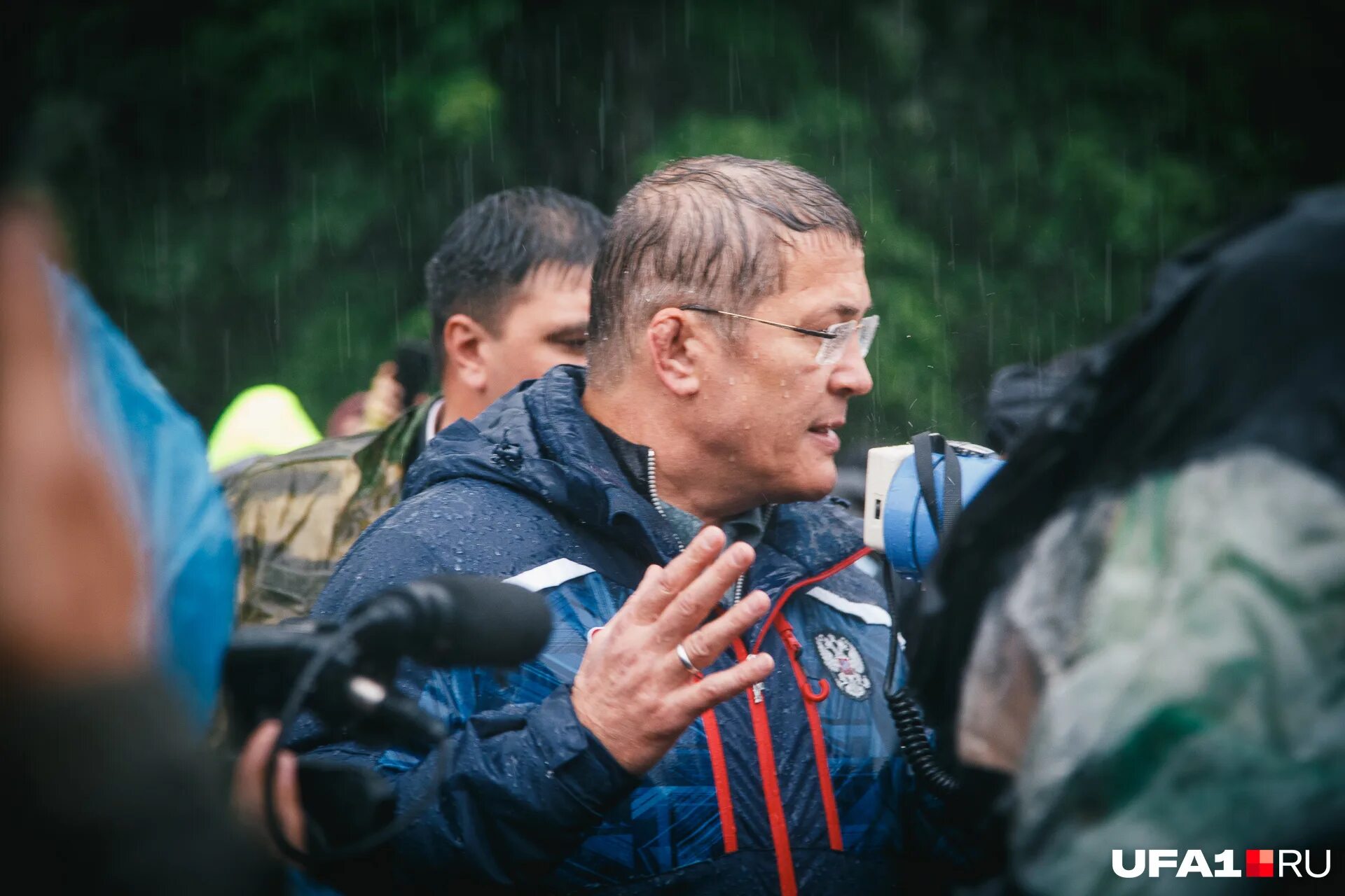 В башкирии ушли в отставку. Золотодобыча в баймакском районе. Башкирский государственный колледж культуры и искусств стерлитамак. Ахметханов артур фарвазович. Золотодобыча в башкирии.
