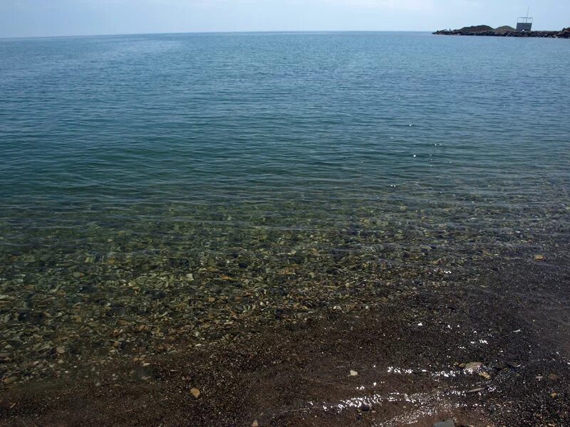 Температура воды в море в джубге. Джубга вода. Джубга вода в море. Джубга весной фото.