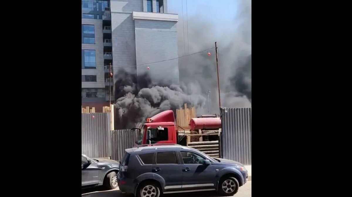 Пожар фото. Сильнейший пожар в Москве. Пожар в гостинице Москва. Пожар в квартире. Москва сгоревшая пожаром