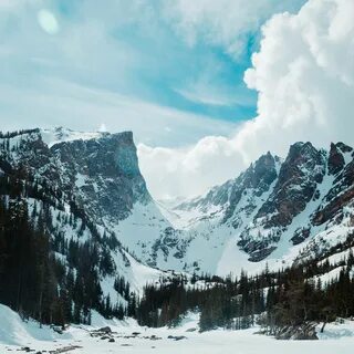 Snow mountain down