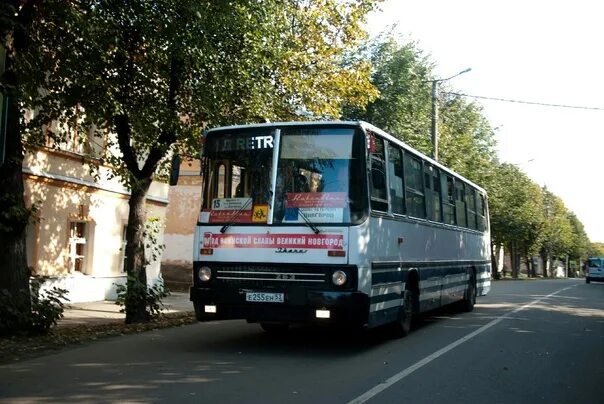 Автобус 12 в великом новгороде. Последний икарус. первый икарус 30 автобус. автобус бмв. автобус последние марки.