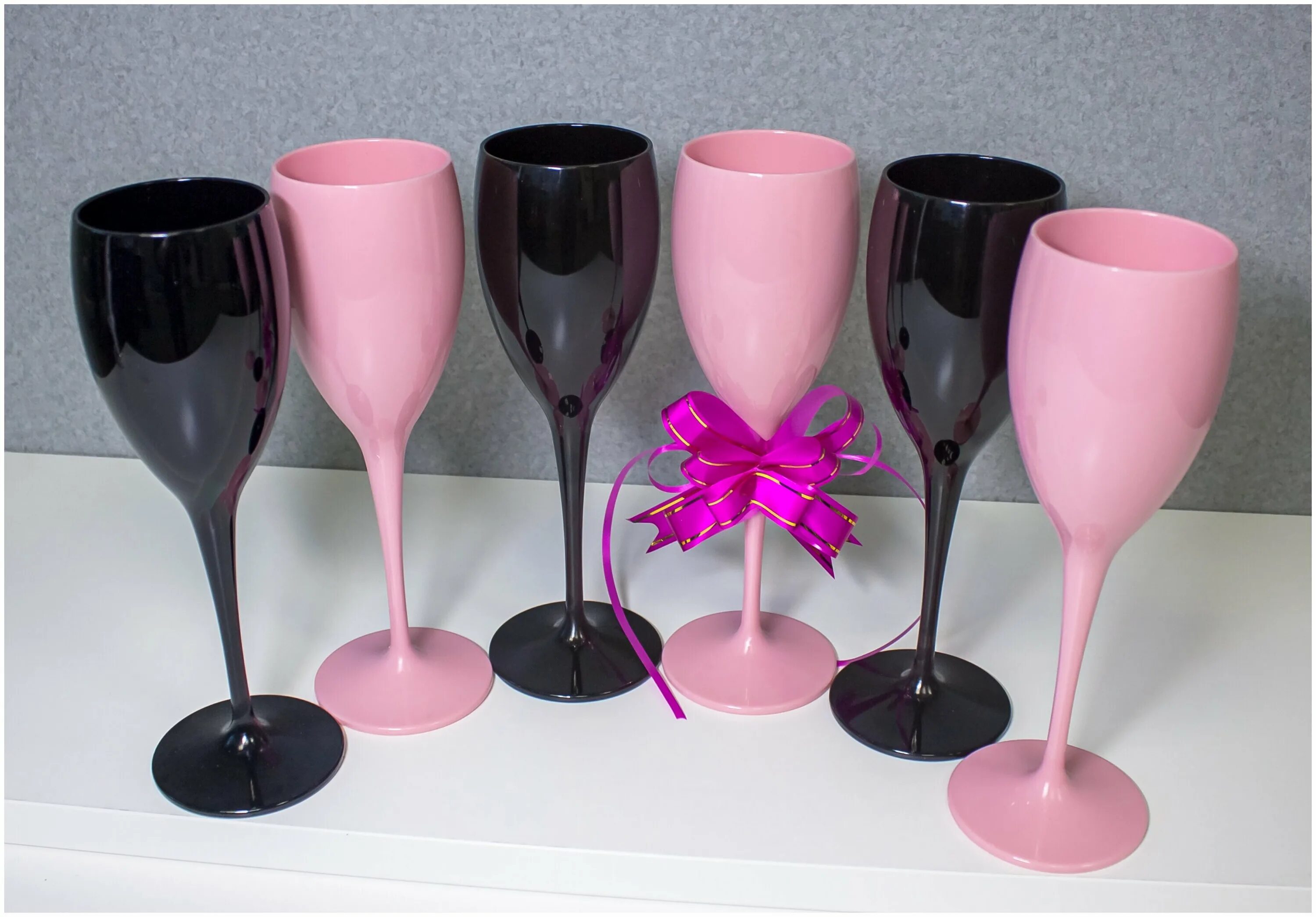 пластиковый фужер для вина. фужеры для вина. пластиковые бокалы для вина. пластиковые бокалы. пластиковые бокалы для вина.