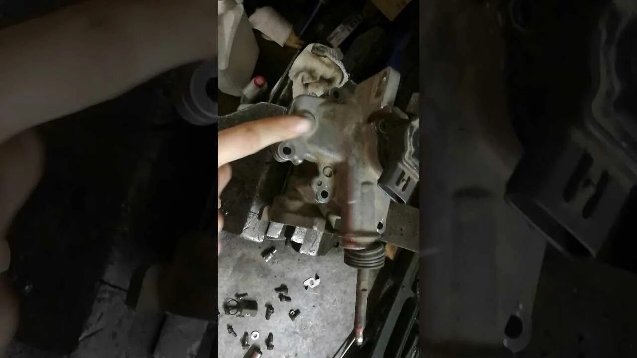 Механизм выбора передач авенсис. Ремонт робота тойота королла. Датчик актуатора сцепления тойота королла 150. Не включаются передачи королла. Toyota funcargo датчик скорости.