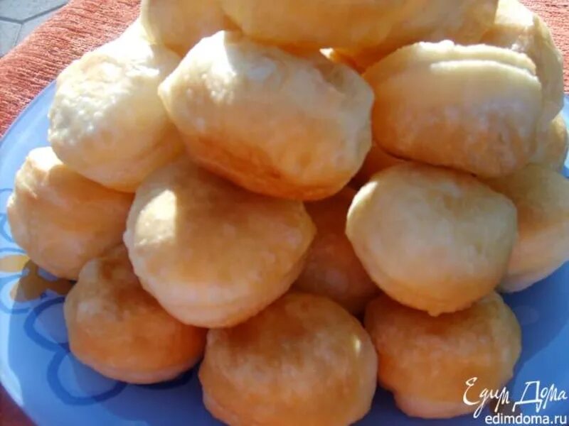 Баурсаки сибирские шапочкой. Рецепт баурсаков на дрожжах. Баурсаки на кефире. Рецепт баурсаков на дрожжах. Рецепт баурсаков на дрожжах.