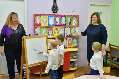 Выступают мамы