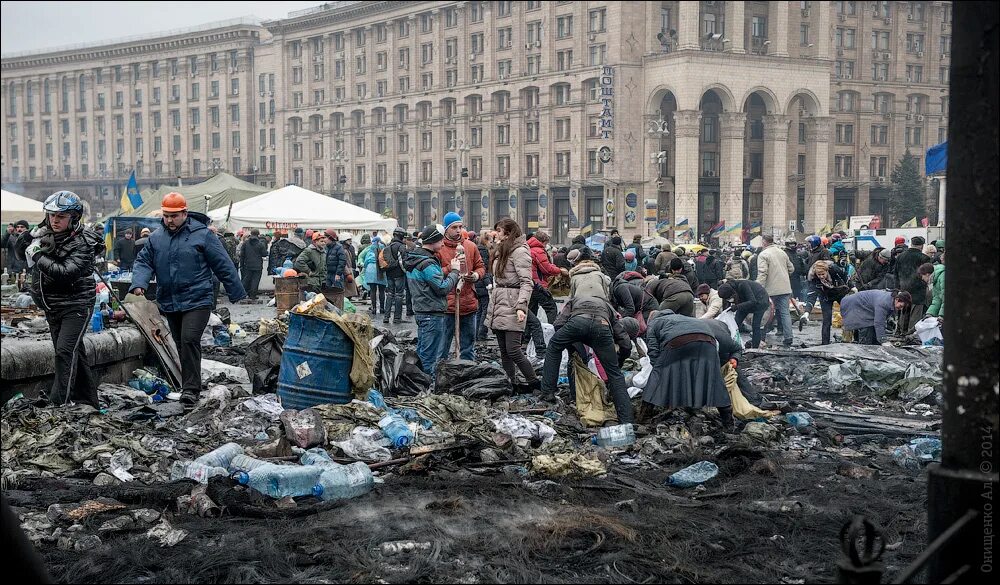 Крым после майдана. Майдан. Площадь Майдана сейчас.