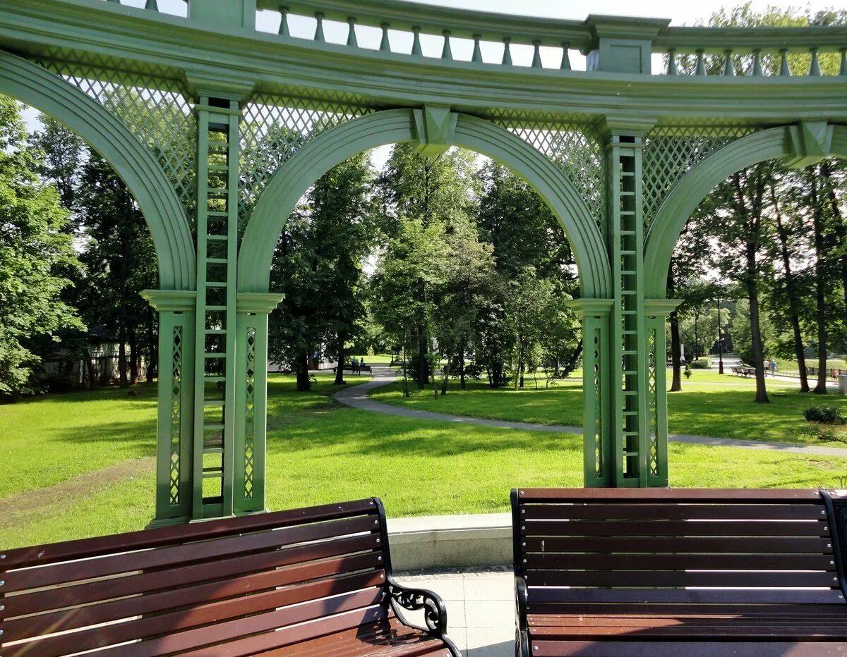 Городские парки москвы. Парк Останкино Москва. Парк усадьба Останкино. Останкинский парк ВДНХ. Территория парка Останкино.