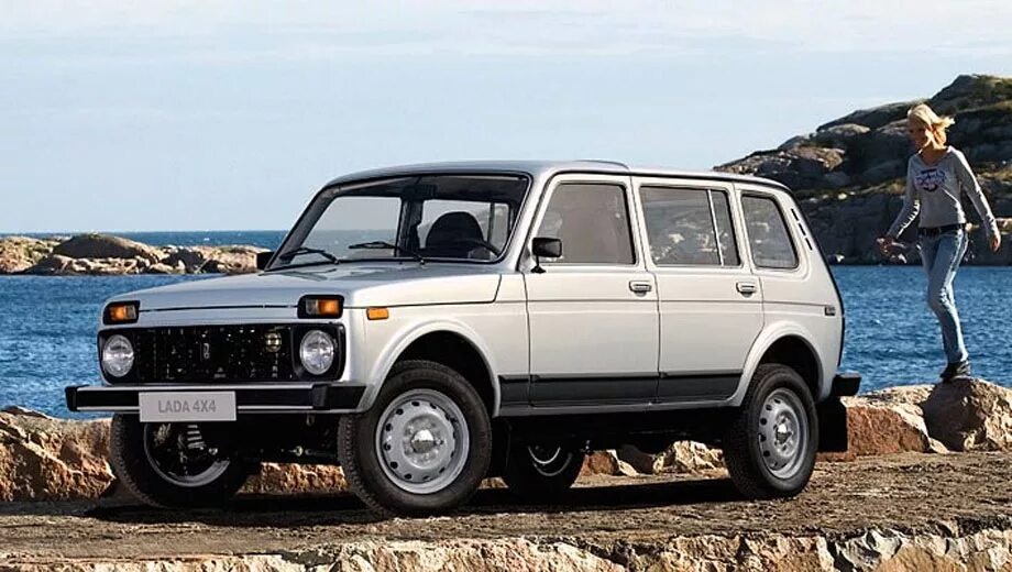 LADA Niva Urban (5 д) с 2020г бежевая алькантара ромб Car Lion