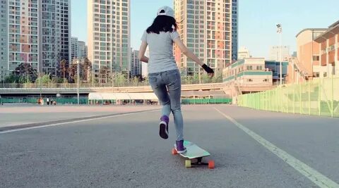 Hyo Joo Ko danse sur un longboard video - Skate Style Girl, Skate Girl, Ska...