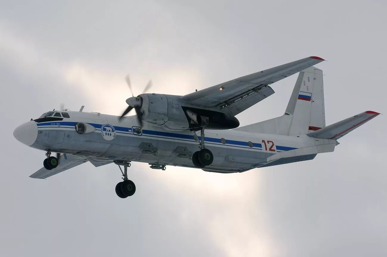 Антонов ан-26. Транспортный ан 26. Ан 26 вта. Ан-26 ввс россии. Транспортный ан 26.