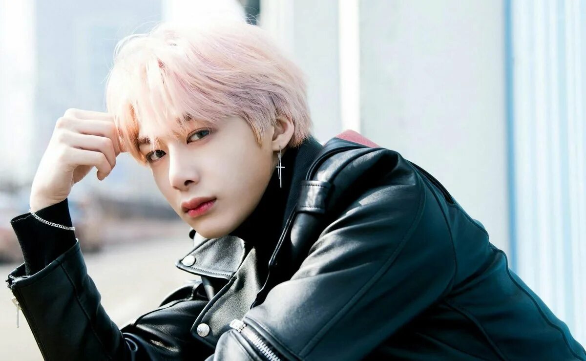 Хенвон. Хёнвон monsta x. Хёнвон monsta x. Monsta x хенвон. Хенвон.