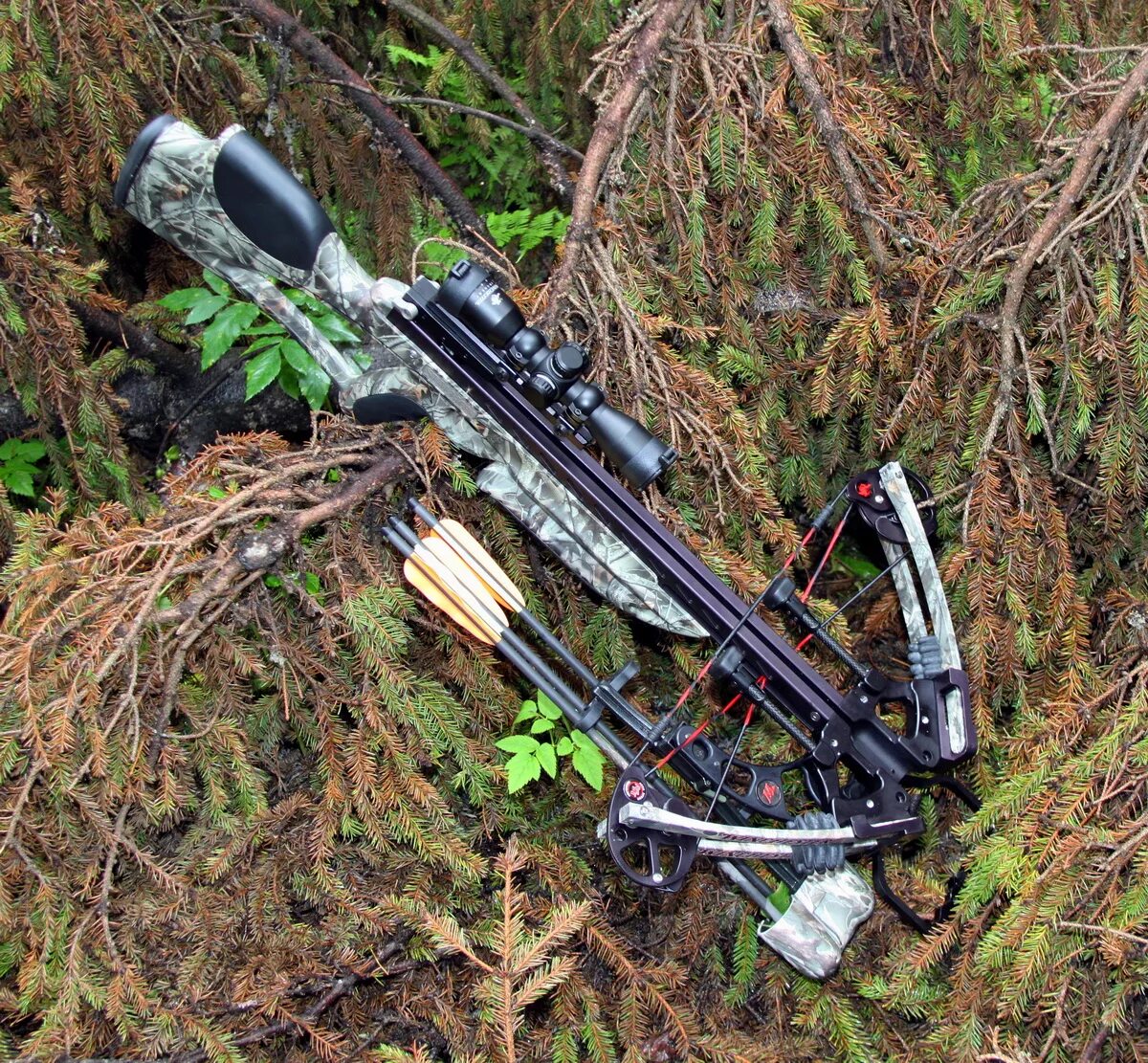 охота мощная. арбалет для охоты. винтовка пцп охотничья. современная охота. охотник с арбалетом.